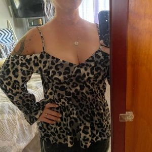 Cold shoulder leopard print blouse